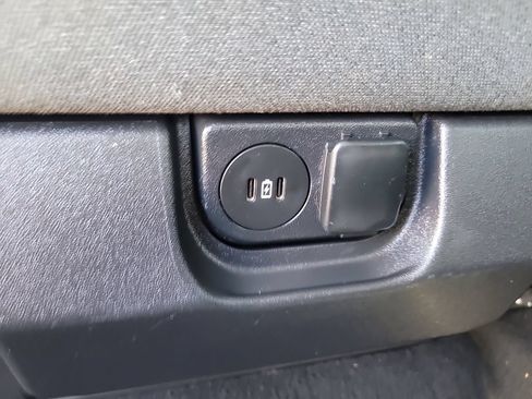 Used 2025 Ford F250 XLT AWD/4WD image 16