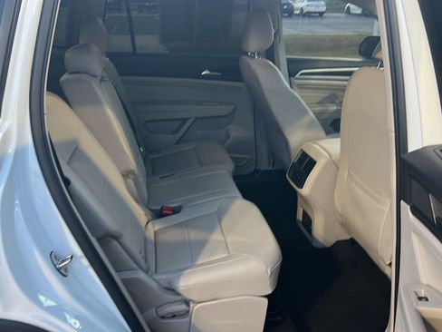 Used 2021 Volkswagen Atlas SE FWD image 13