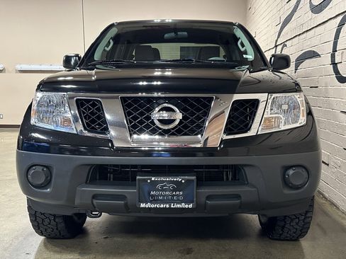 Used 2012 Nissan Frontier S image 12