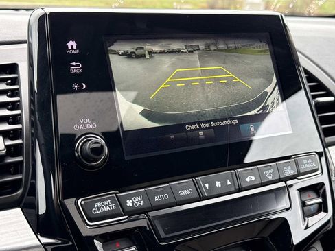 Used 2023 Honda Odyssey Elite image 5