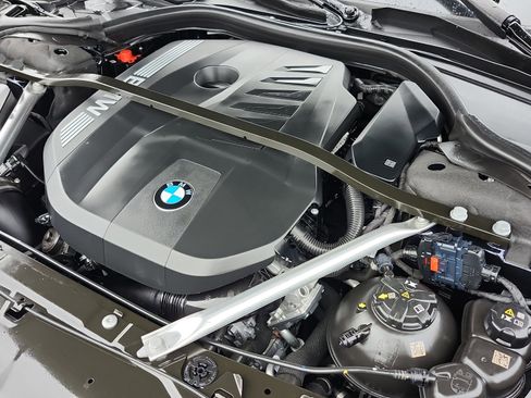 Certified 2024 BMW 740i image 34