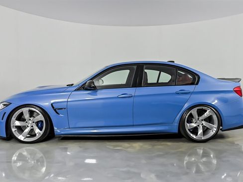 Used 2018 BMW M3 RWD image 10