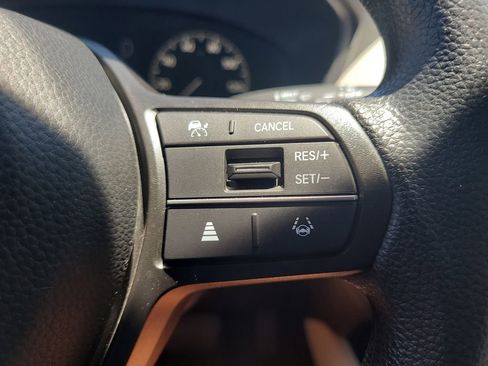 Used 2024 Honda HR-V LX image 26