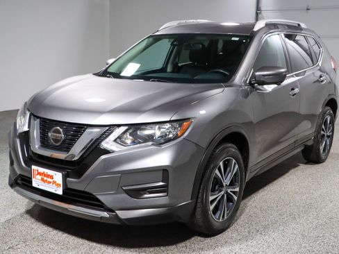 Used 2020 Nissan Rogue SV w/ Premium Package AWD/4WD image 31