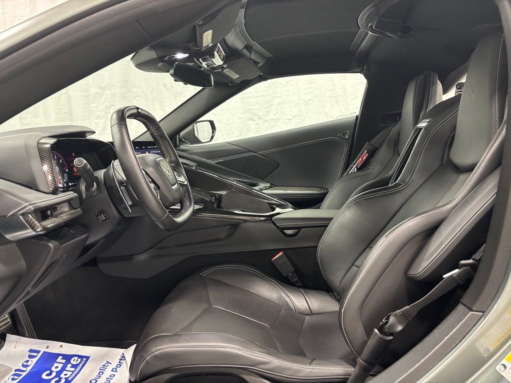 Used 2022 Chevrolet Corvette Stingray Coupe w/ Z51 Performance Package RWD image 23