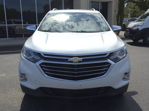 Used 2019 Chevrolet Equinox Premier FWD image 2