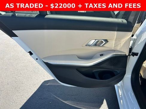 Used 2020 BMW 330i xDrive Sedan w/ Convenience Package image 13