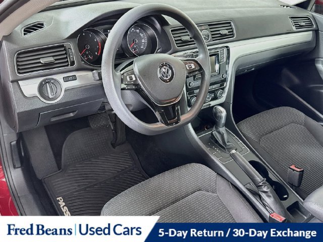 Used 2016 Volkswagen Passat 1.8T S FWD image 15
