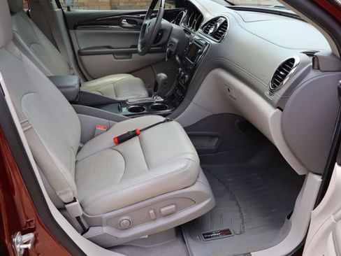 Used 2017 Buick Enclave Premium w/ Experience Buick Package FWD image 17