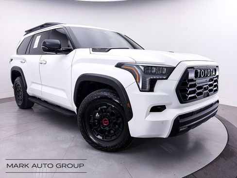 Used 2025 Toyota Sequoia TRD Pro AWD/4WD image 1