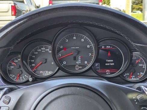 Used 2016 Porsche Panamera 4 AWD/4WD image 29