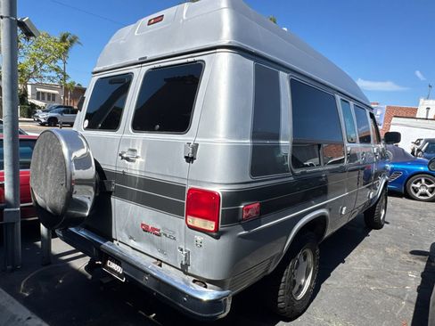 Used 1995 GMC G2500 Vandura RWD image 8