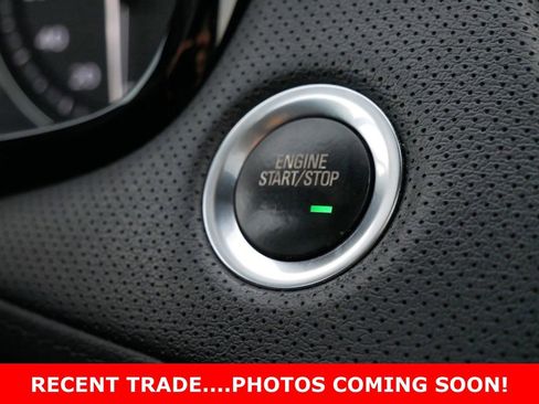 Used 2021 Cadillac XT5 Premium Luxury image 17