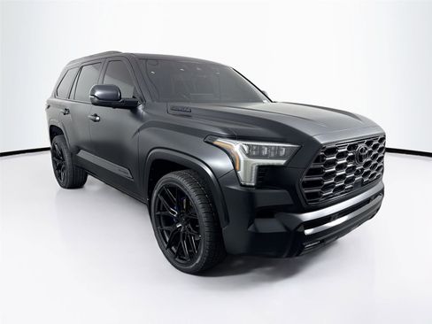 Certified 2025 Toyota Sequoia Platinum AWD/4WD image 10