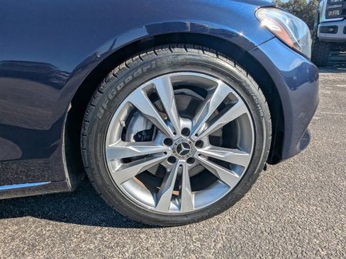 Used 2018 Mercedes-Benz C 300 Sedan image 12