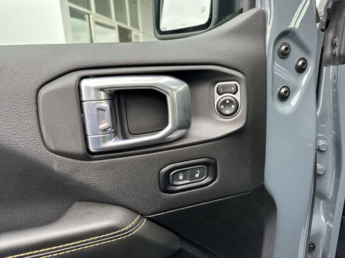 Used 2024 Jeep Wrangler Unlimited Rubicon 392 image 13