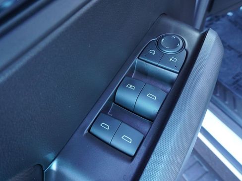 New 2026 GMC Canyon Elevation w/ Convenience Package image 16