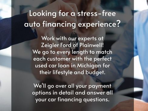 Used 2024 Volvo XC40 B5 Core image 30