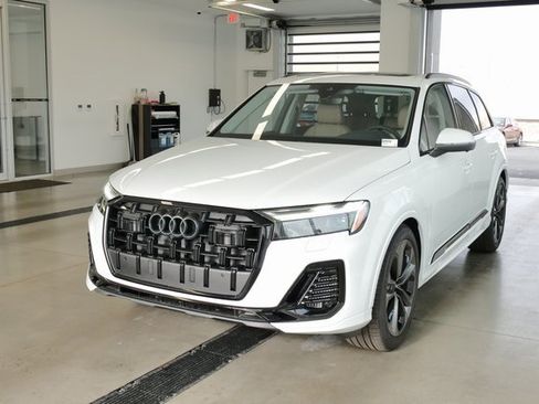 New 2026 Audi Q7 3.0T Premium Plus image 3