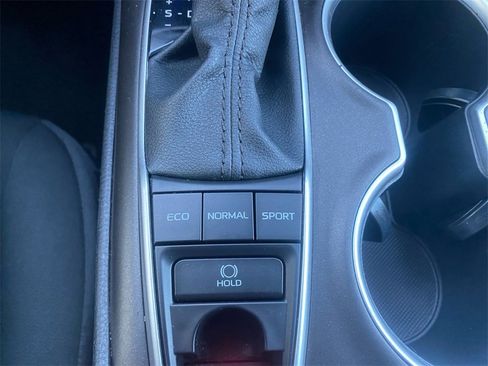 Used 2023 Toyota Camry LE image 24