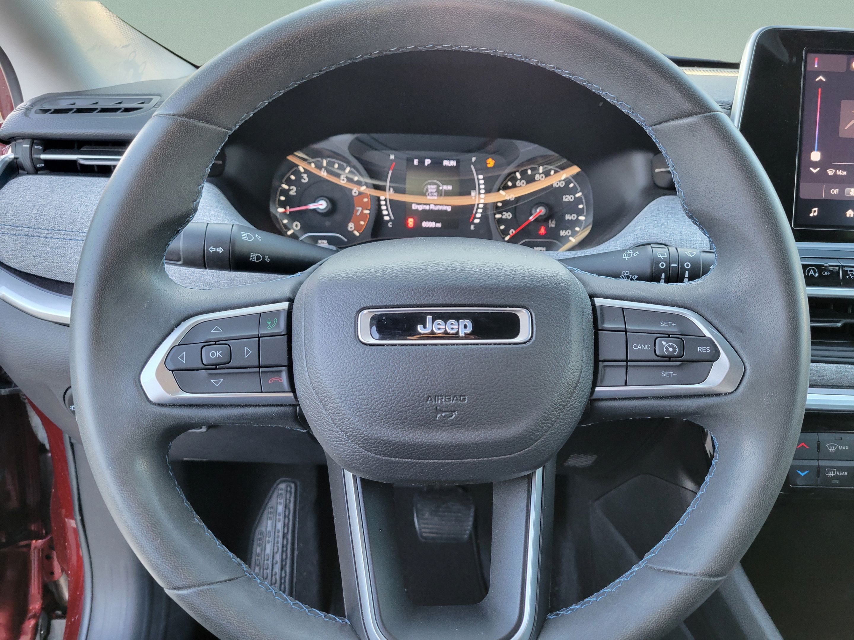 Used 2022 Jeep Compass Latitude FWD image 16