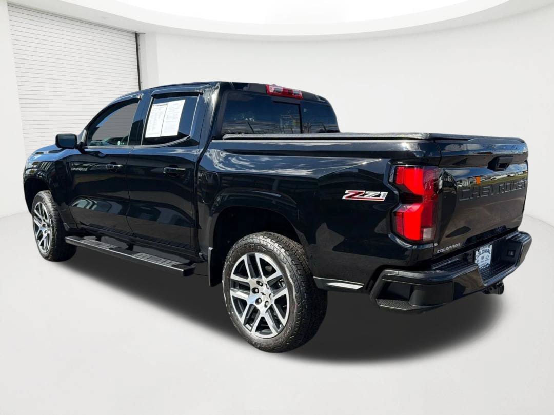 Used 2023 Chevrolet Colorado Z71 w/ Z71 Convenience Package 2 AWD/4WD image 7
