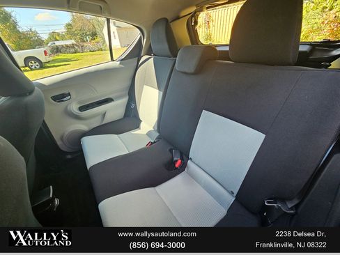 Used 2012 Toyota Prius C One image 15