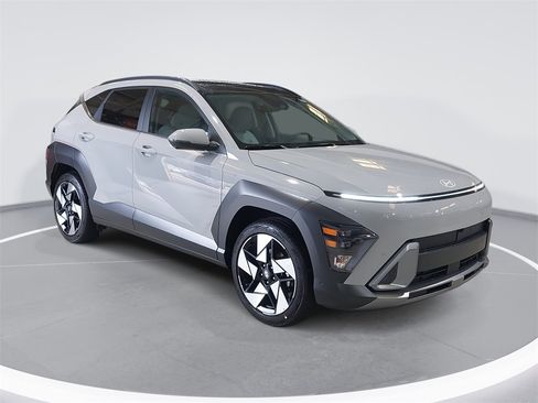 New 2026 Hyundai Kona Limited image 3
