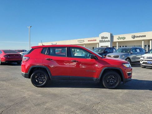 Used 2019 Jeep Compass Sport image 6