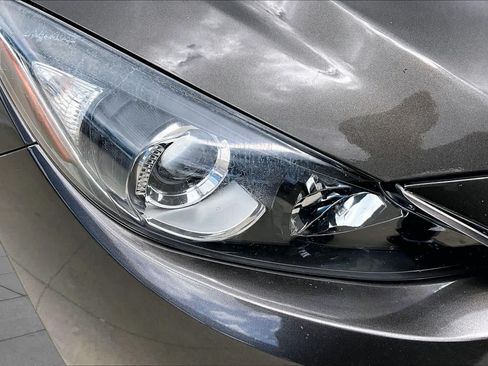Used 2016 MAZDA MAZDA3 i Sport w/ Preferred Equipment Package FWD image 27
