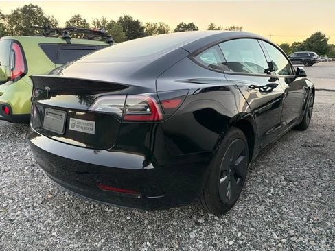 Used 2023 Tesla Model 3 Standard Range RWD image 5