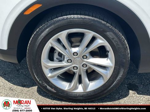 Certified 2023 Buick Encore GX Preferred FWD image 9