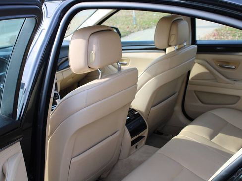 Used 2011 BMW 535i Sedan image 52