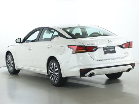 Certified 2023 Nissan Altima 2.5 SV w/ SV Premium Package AWD/4WD image 43
