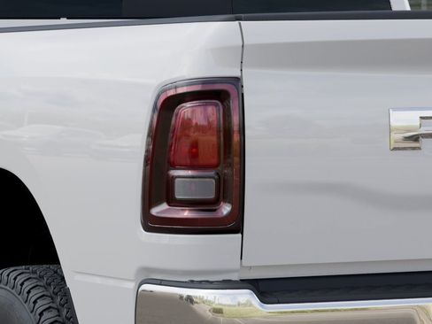 New 2026 RAM 2500 Tradesman AWD/4WD image 9