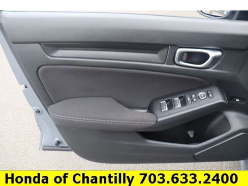 Used 2025 Honda Civic Sport image 20