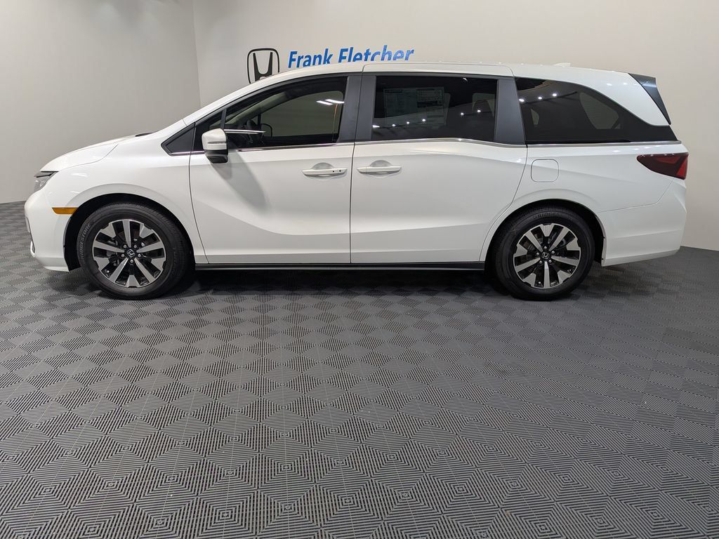 New 2026 Honda Odyssey EX-L image 3