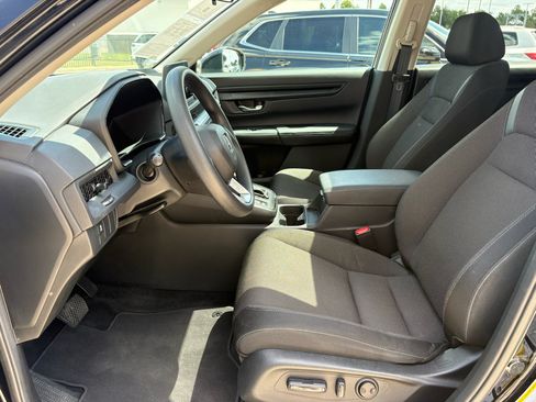 Certified 2024 Honda CR-V EX image 10