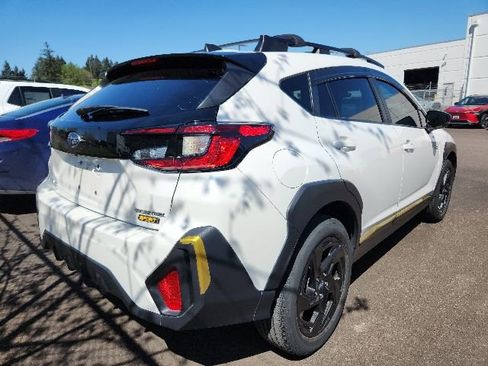 Used 2024 Subaru Crosstrek 2.5i Sport AWD/4WD image 3