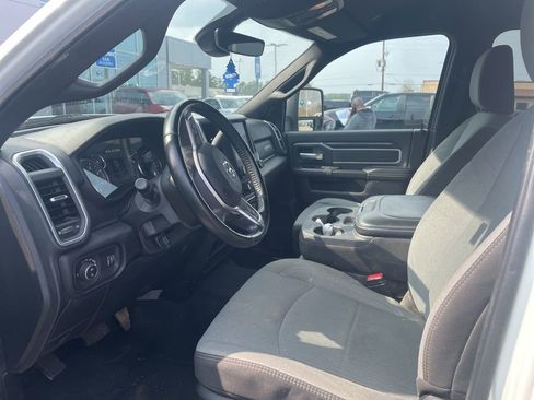 Used 2024 RAM 3500 Big Horn image 5