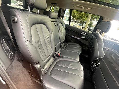 Used 2020 BMW X7 xDrive40i w/ Premium Package image 30