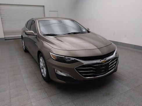 Used 2020 Chevrolet Malibu LT FWD image 13