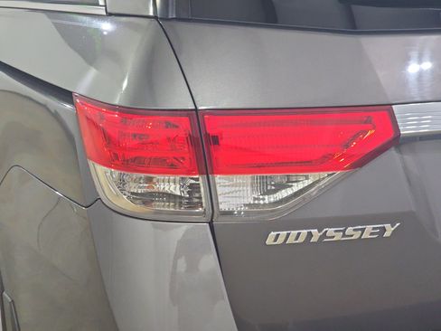 Used 2016 Honda Odyssey EX-L image 31