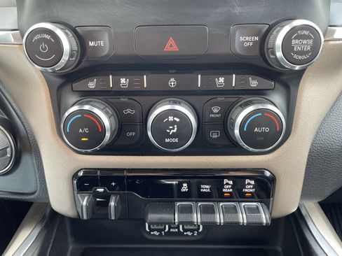 Used 2022 RAM 1500 Laramie image 7