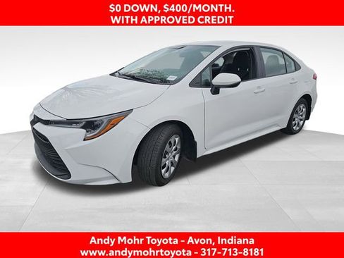 Used 2025 Toyota Corolla LE image 3
