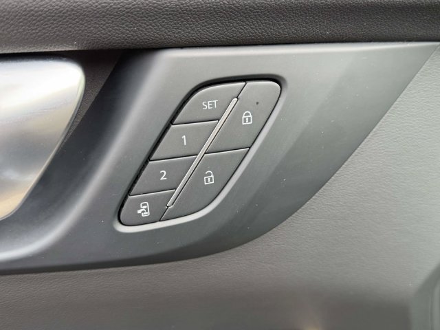Used 2026 Buick Enclave Preferred w/ Super Cruise Package FWD image 18