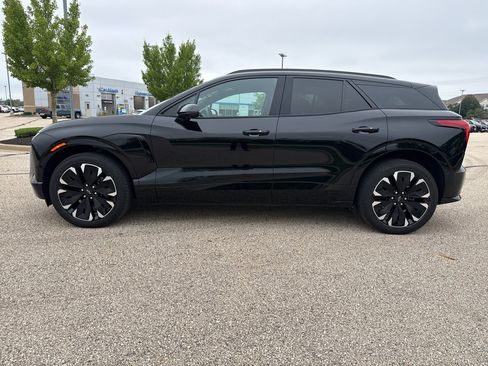 Used 2024 Chevrolet Blazer EV RS AWD/4WD image 2
