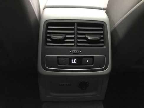 Used 2022 Audi A4 2.0T Premium Plus w/ Premium Plus Package image 15