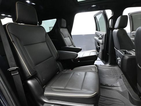 Used 2021 GMC Yukon SLT w/ SLT Luxury Plus Package AWD/4WD image 51