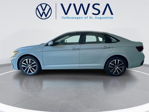 New 2026 Volkswagen Jetta SE image 5